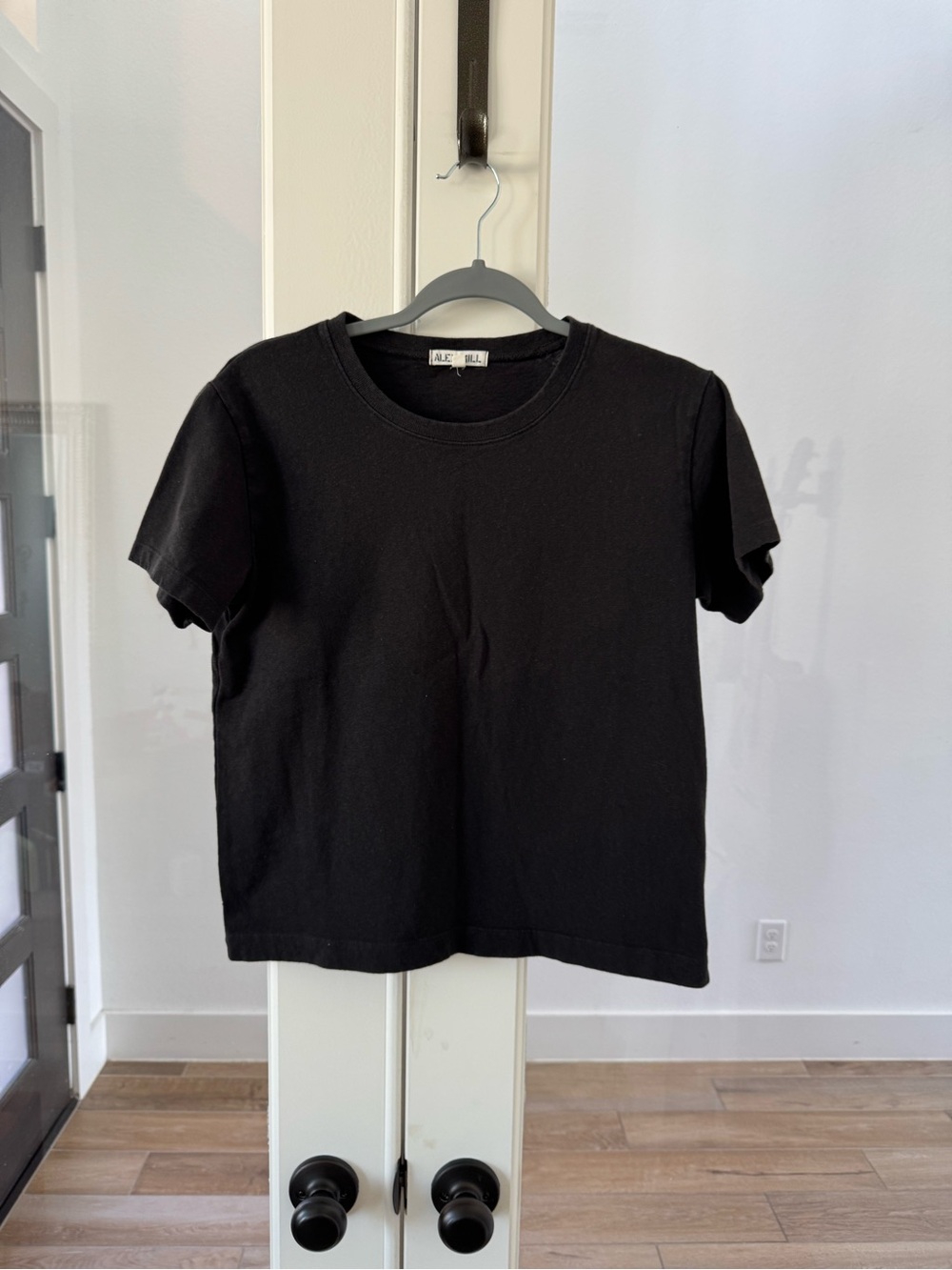 Alex Mill Crewneck Tee in Faded Black